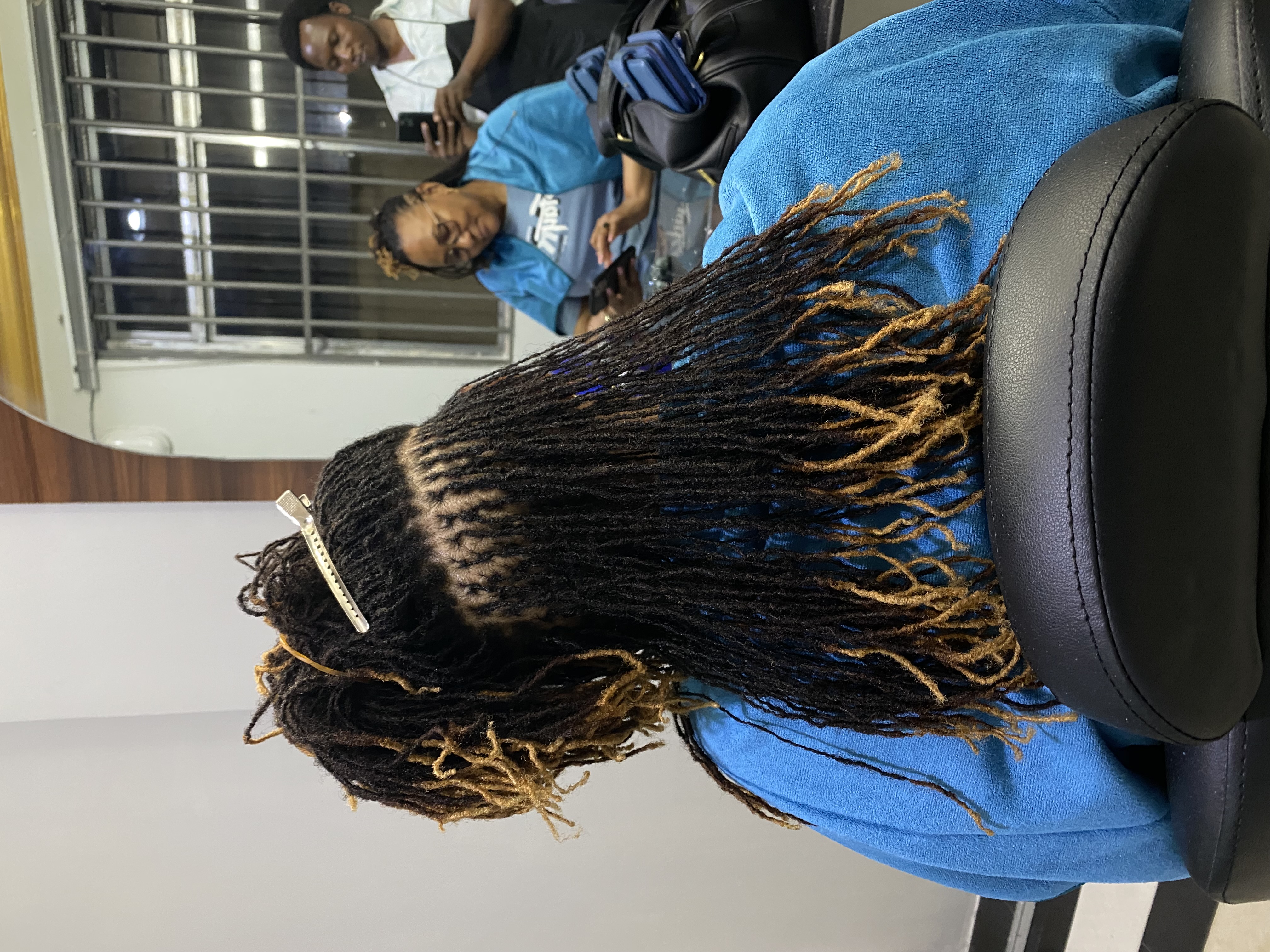 Microlocks Coloring: Natural Microlocks & Microlocks Extensions