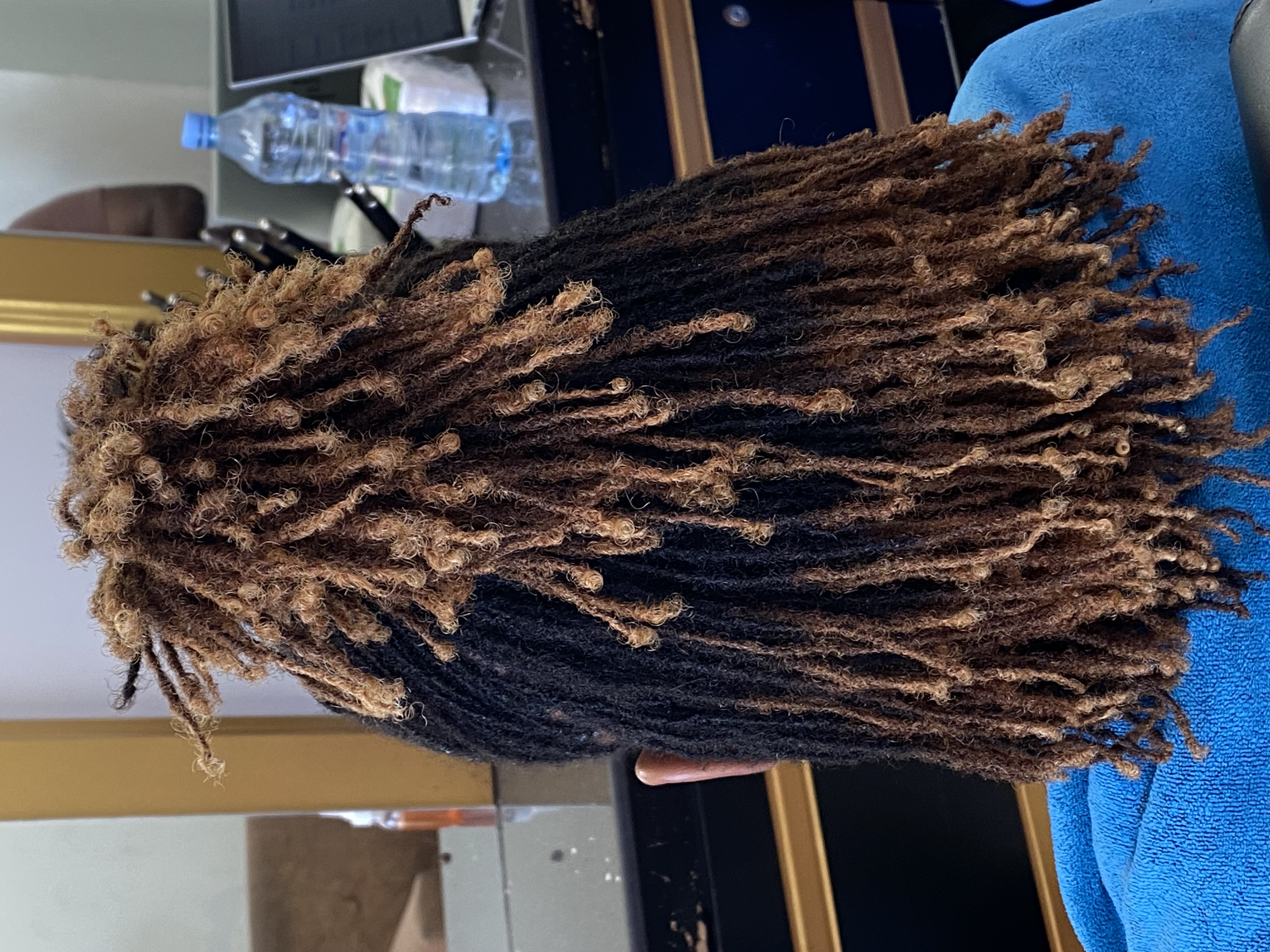 Microlocks Styling: Discover the Versatility of Your Locks