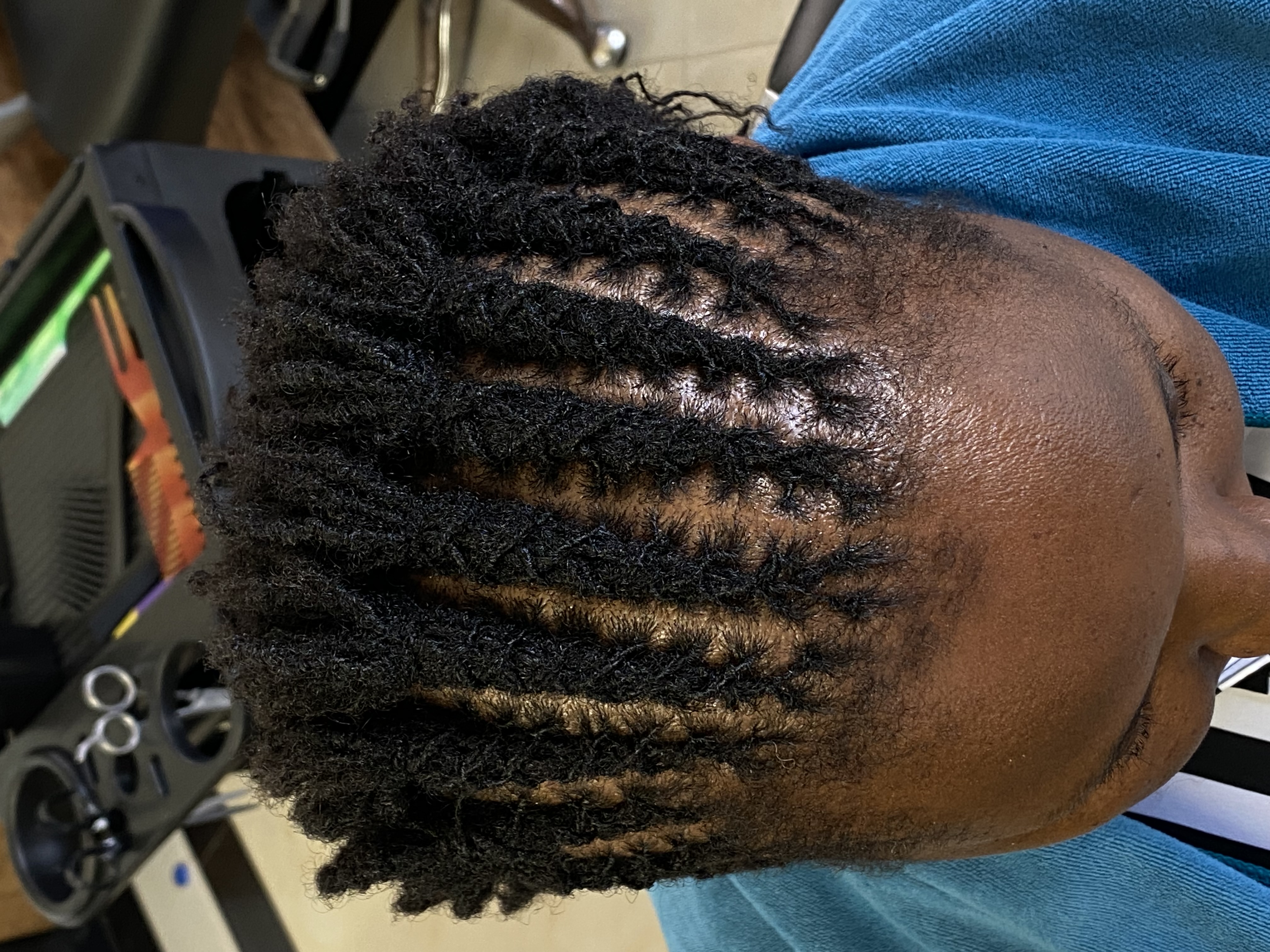 Microlocks Styling: Discover the Versatility of Your Locks